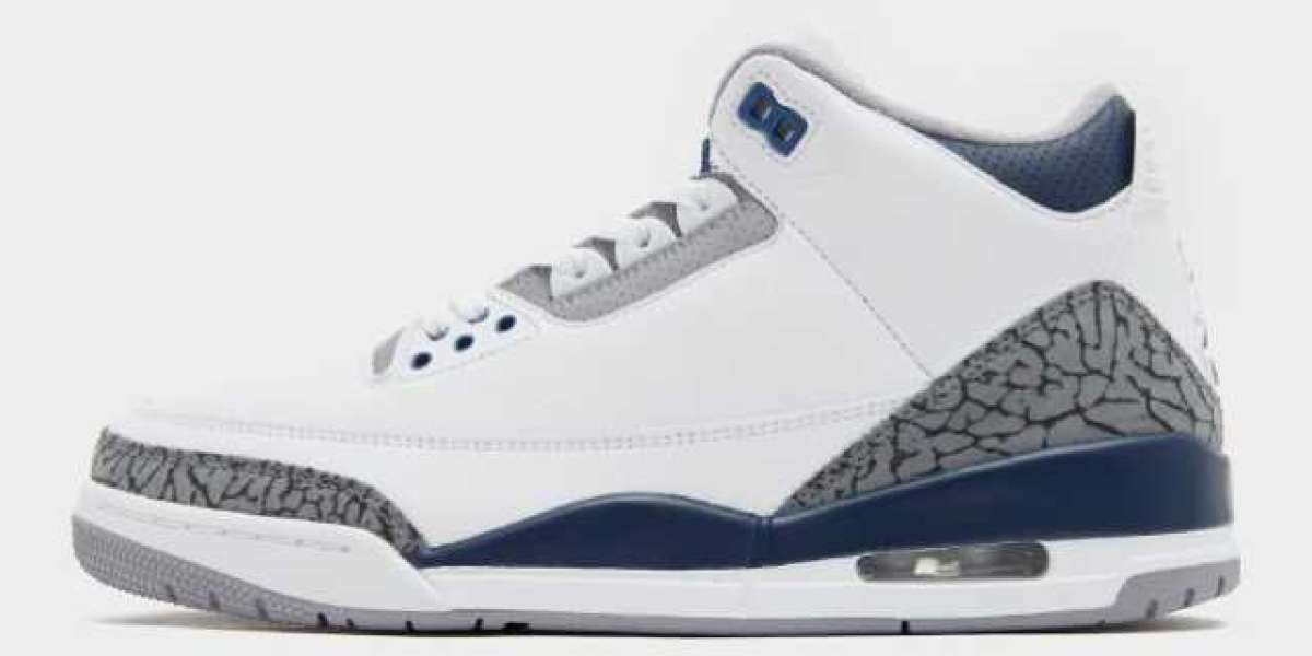 Sneak Peek: 'Midnight Navy' Air Jordan 3 (CT8532-140)