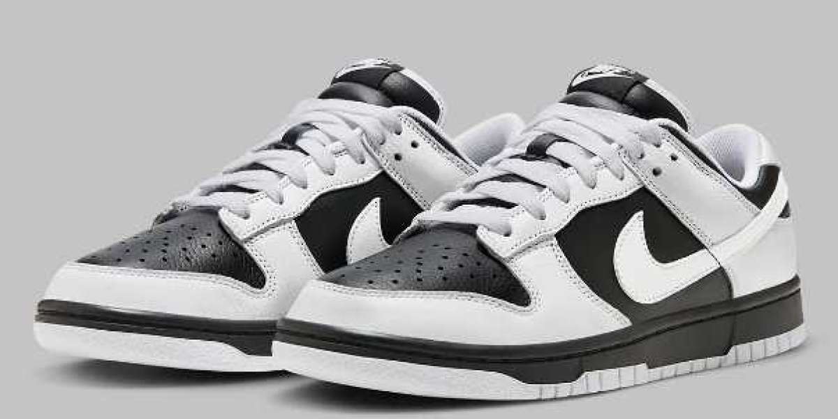 Nike Dunk Low Reverse Panda: Christmas Special!